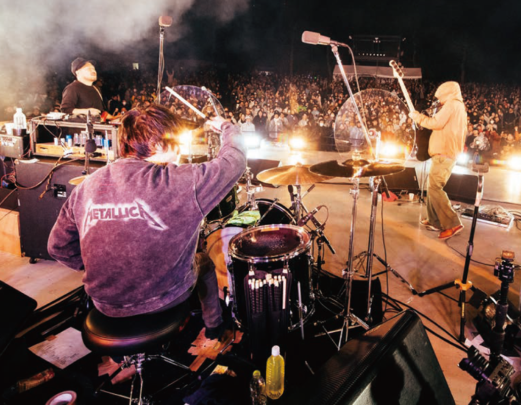 A DOCUMETARY FILM OF LOSTAGE -ひかりのまち、わたしたちの-